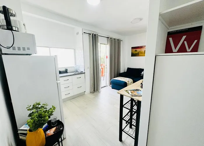 Ocean Breeze Oasis In Daire
