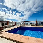 Ocean Breeze Oasis In *