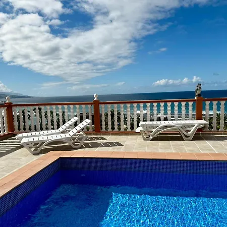 Ocean Breeze Oasis In شقة *